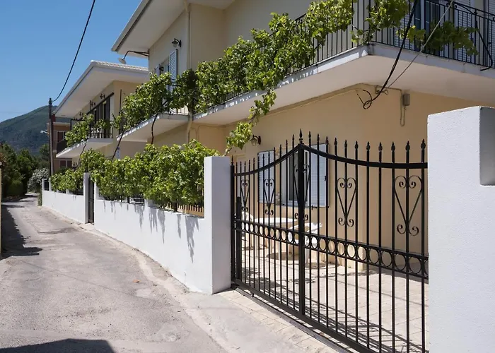 Soula Apartments
